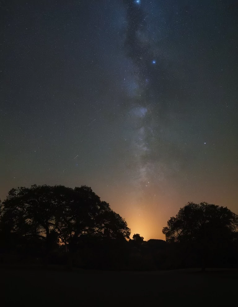 Why are stars not visible during the day